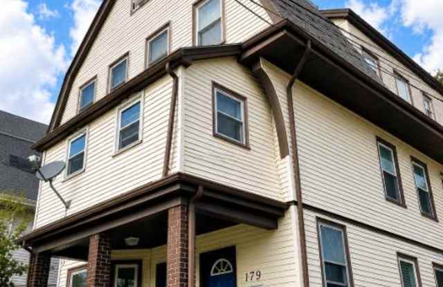 179 Belmont Street - 179 Belmont Street, Belmont, MA 02478