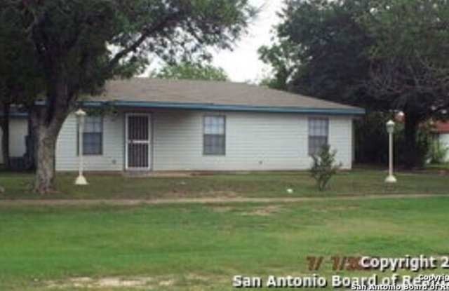 927 W Formosa Blvd photos photos