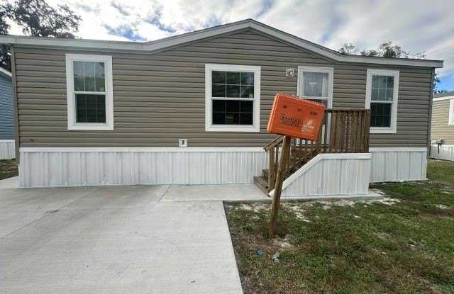 1658 Coldwell St photos photos