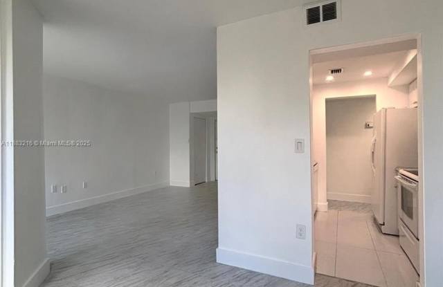 8275 SW 152nd Ave photos photos