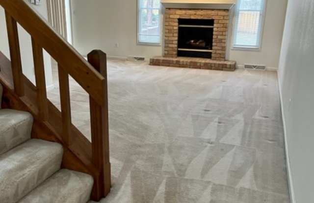 5386 Village Station Circle Gallery 4