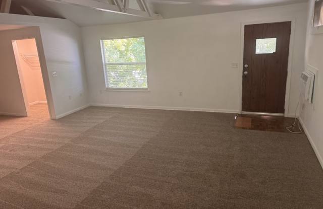 1395 40th Street - A Gallery 3