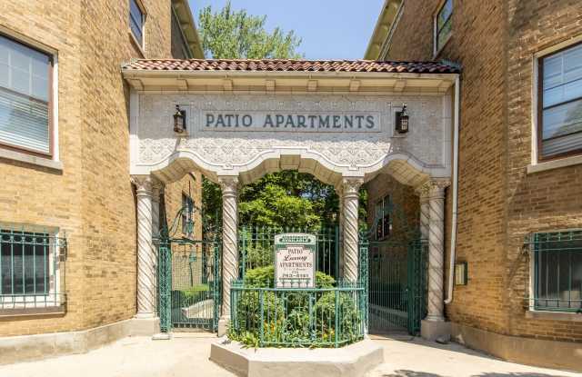 Beautiful Edgewater Efficiency Studio ~ Heat Included ~ Cats Welcome photos photos