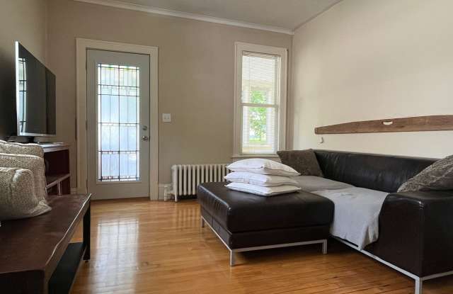 Charming, Sweet Home For Rent! photos photos Charming, Sweet Home For Rent! photos photos
