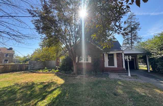 Welcome Home! Don’t Miss This One Gallery 1