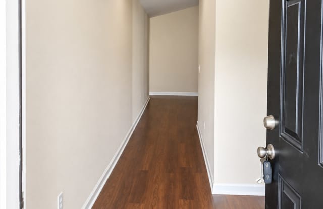 31 Amber Gallery 4