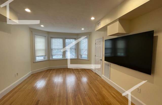 Coolidge Corner 4-Bed photos photos Coolidge Corner 4-Bed photos photos