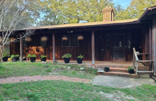 192 Wheeler Creek Road - 192 Wheeler Creek Road, Sneads Ferry, NC 28460