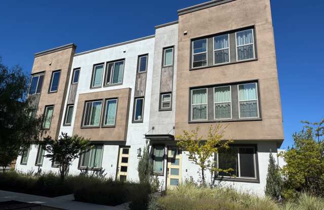 25442 Custom Dr Gallery 1