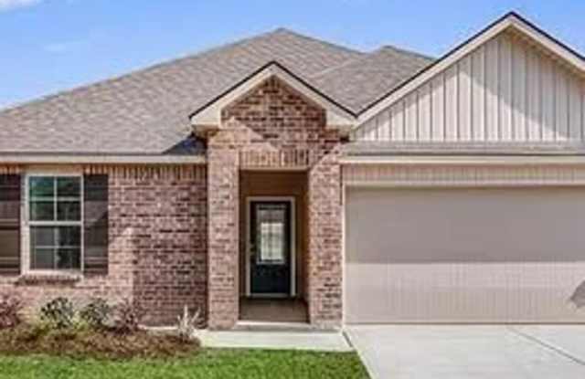 2246 S Savannah Lakes Dr. - 2246 South Savannah Lakes, Lake Charles, LA 70607