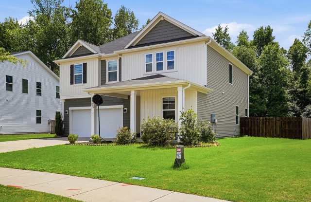 AVAILABLE NOW!  BEAUTIFUL HOME AWAITS YOU! Gallery 3
