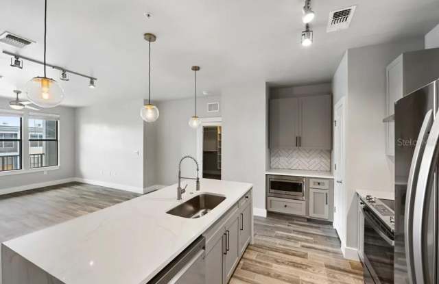 776-1 N ORANGE AVENUE photos photos