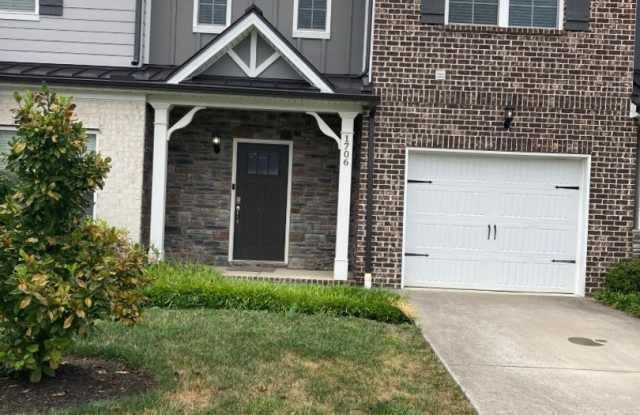Spacious Townhome photos photos