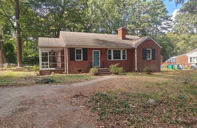 3 bedroom home with fenced rear yard - 3308 Blithewood Drive, Richmond, VA 23225