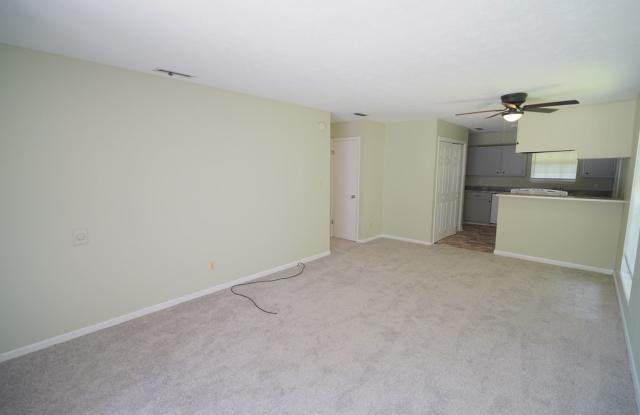 3/2 Townhome off Hartsfield Rd. Gallery 4