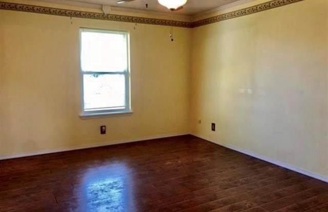 5444 Woodland Road Gallery 4