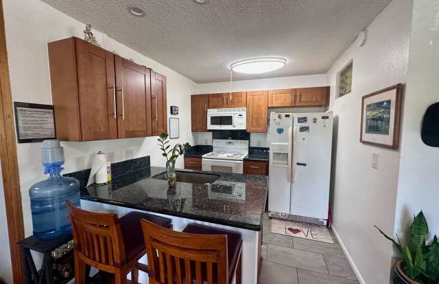 For Rent - [Ihona] 94-1016 Kaukahi Pl. #J10 Gallery 4