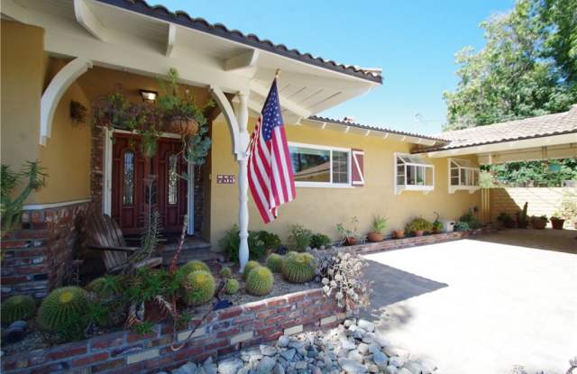 735 Camino Dos Rios Gallery 3