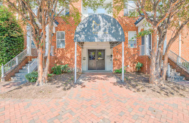 Marshall Park Townhomes Student Housing photos photos