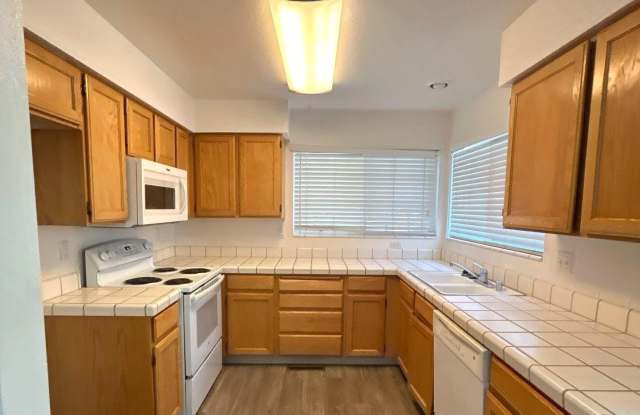 5002 Canyon Run Drive Gallery 2