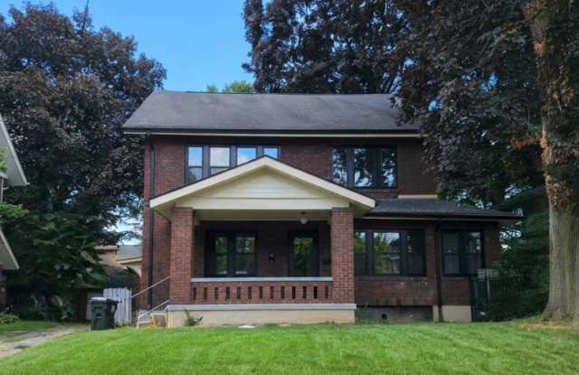 35 Woodcrest Avenue photos photos