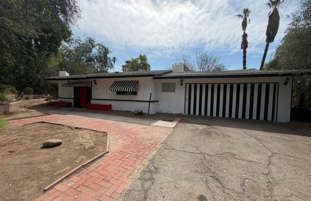 Riverside Home located near UCR Gallery 3