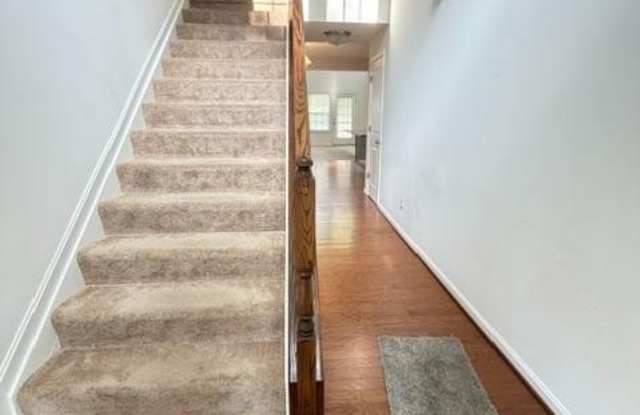 210 TRAILS Way Gallery 4