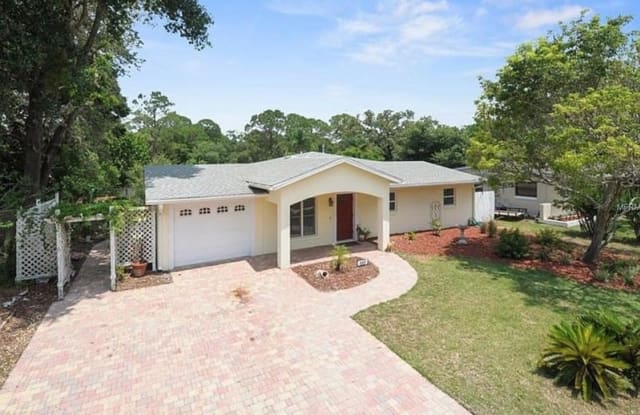 157 Alhambra Ave - 157 Alhambra Avenue, Forest City, FL 32714