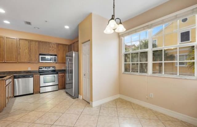 104 Harbors Way - 104 Harbors Way, Boynton Beach, FL 33435