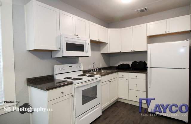 1 bedroom house in Highland! photos photos