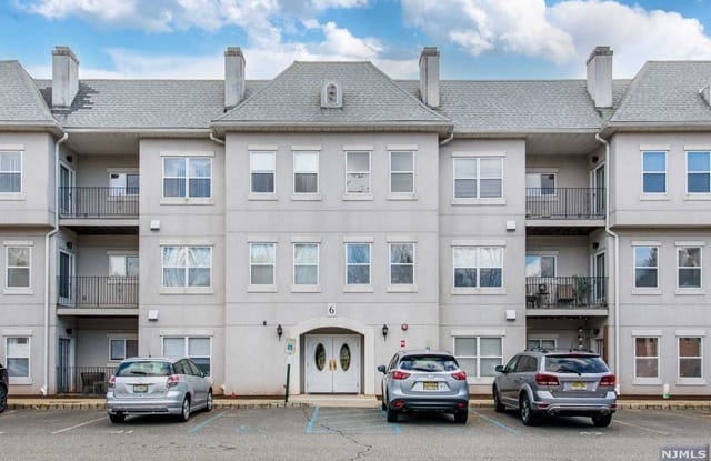 623 Brittany Drive - 623 Brittany Drive, Passaic County, NJ 07470