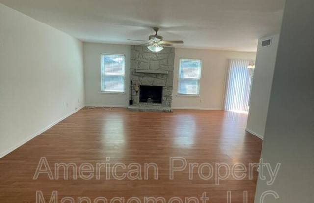 1704 W 62nd St S Gallery 2