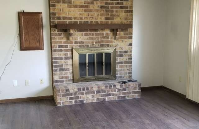 2882 Castleford Ct Gallery 2