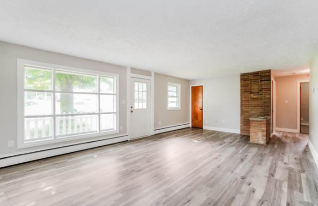 425 Illinois Avenue North Gallery 3