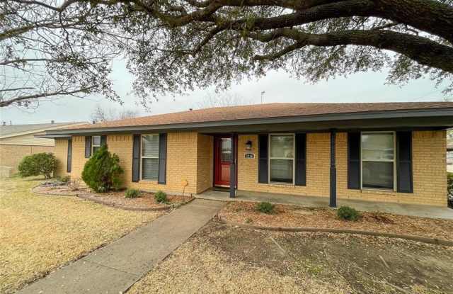 1714 Crescent Drive photos photos