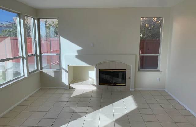 544 Bayona Loop - 544 Bayona Loop, Chula Vista, CA 91910