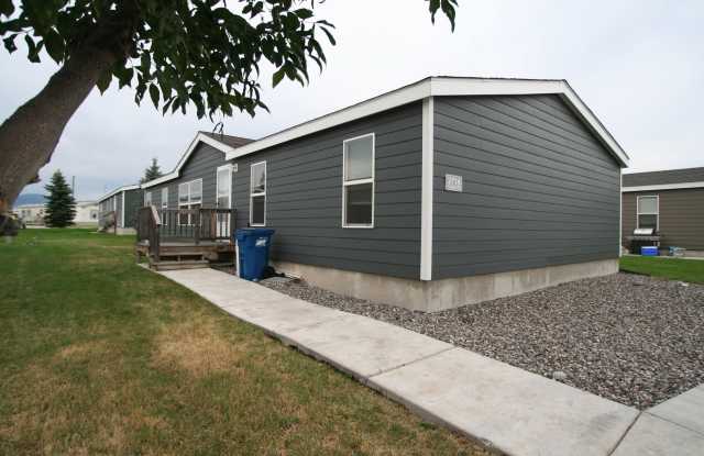 3 bedroom 2 bathroom manufactured home in great neighborhood Gallery 1