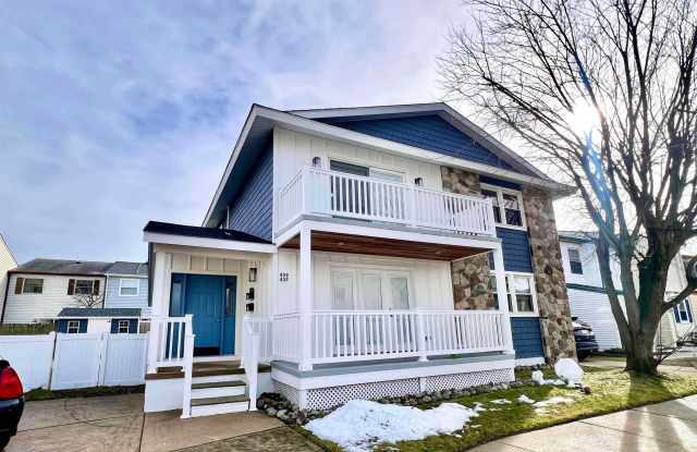 437 Berkshire Dr - 437 Berkshire Drive, Ventnor City, NJ 08406