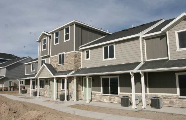 Vineyard Townhome - 211 North 680 East, Vineyard, UT 84059 Vineyard Townhome - 211 North 680 East, Vineyard, UT 84059