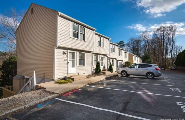 39 Edgewppd St - 39 Edgewood St, Stafford Springs, CT 06076