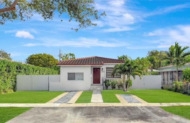 3811 NW 58th Pl - 3811 Northwest 58th Place, Virginia Gardens, FL 33166