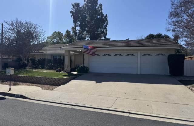 846 Lindawood Street photos photos