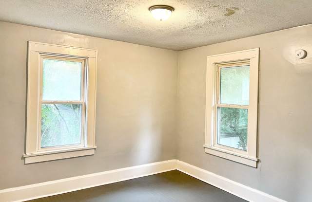 3 Bedroom NE Canton House for Rent photos photos