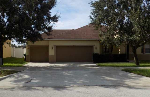 BEAUTIFUL 3 BEDROOM, 2 BATH, 3 CAR GARAGE SINGLE FAMILY HOME IN CLERMONT photos photos