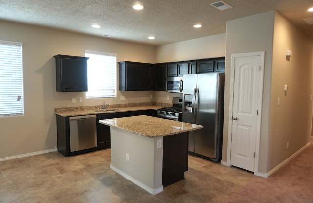 Wonderful 3 bedroom in Rio Rancho. Don't miss the chance in Enchanted Hills Area! Refrigerated Air! Built in 2018 photos photos