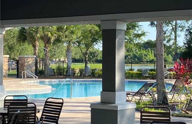 1582 SCARLET OAK LOOP Gallery 3