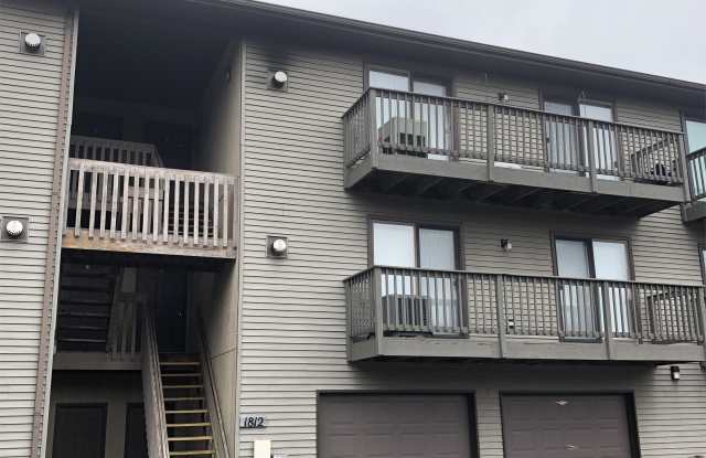 1812 W Highland Ave Unit A - 1 photos photos