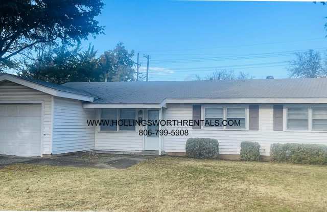 Spacious 3 bedroom Bonus Room and Laundry room photos photos