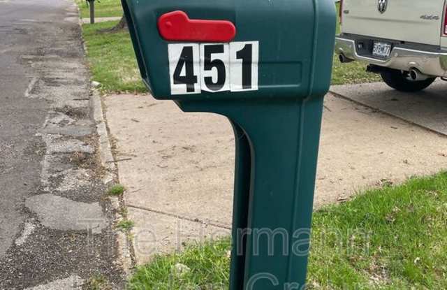 451 Golden Valley Dr Gallery 2