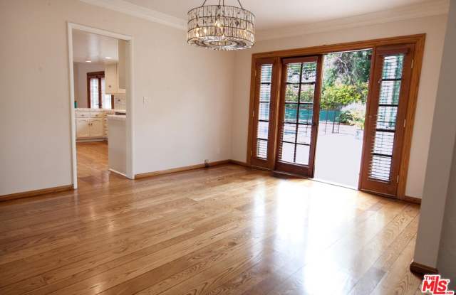 2724 AQUA VERDE Circle Gallery 4